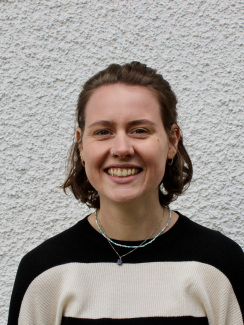Julia Helfer