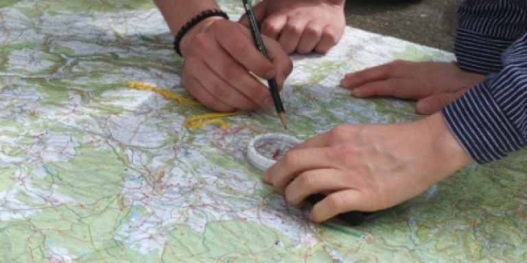 Orientierungslauf und Biwakieren